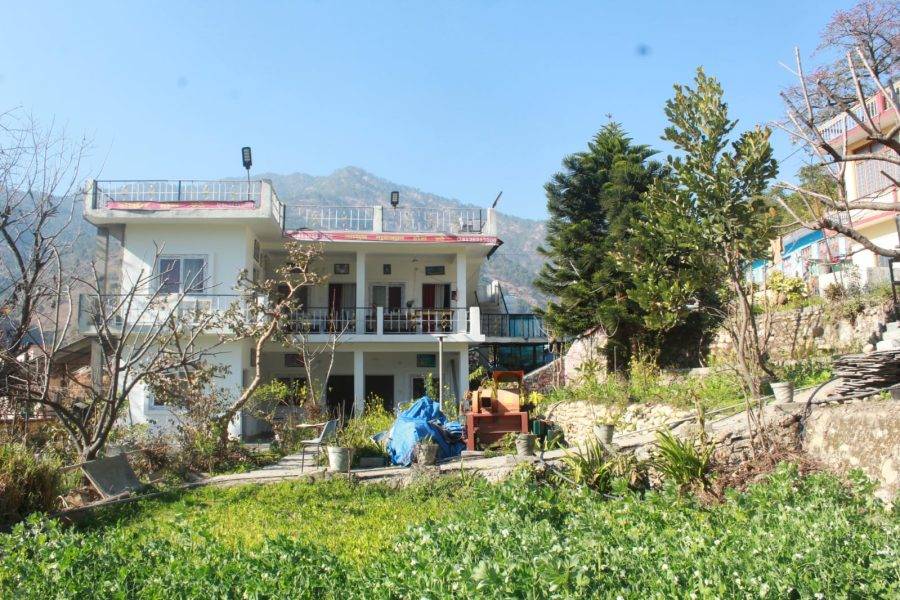 Temple & Trek Stay in Astal